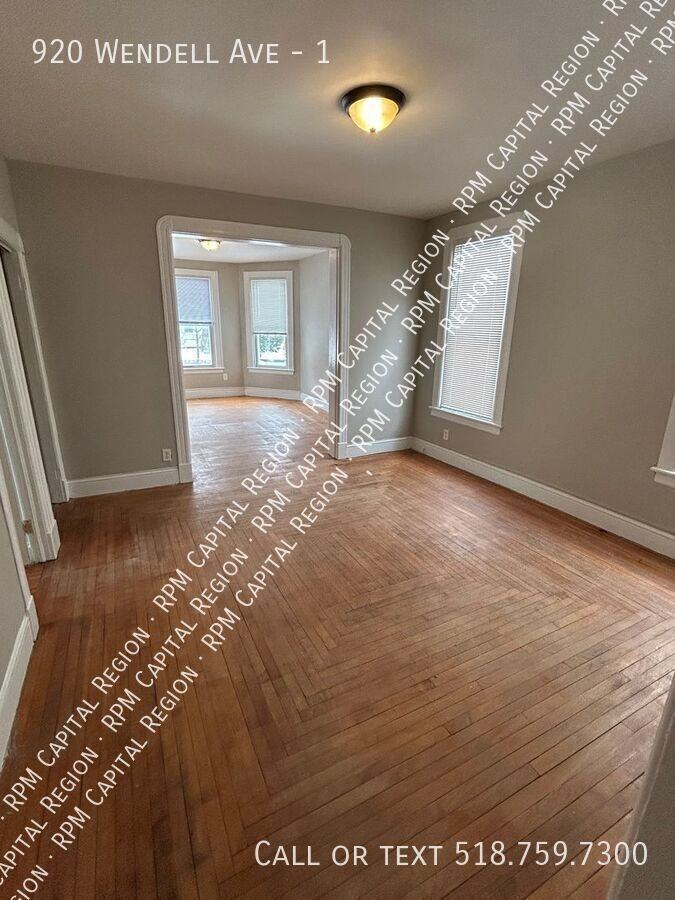 920 Wendell Ave #1 - Photo 3 of 10