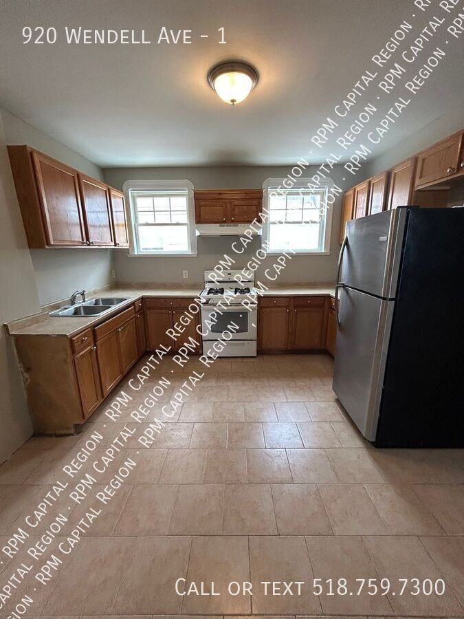 920 Wendell Ave #1 - Photo 7 of 10