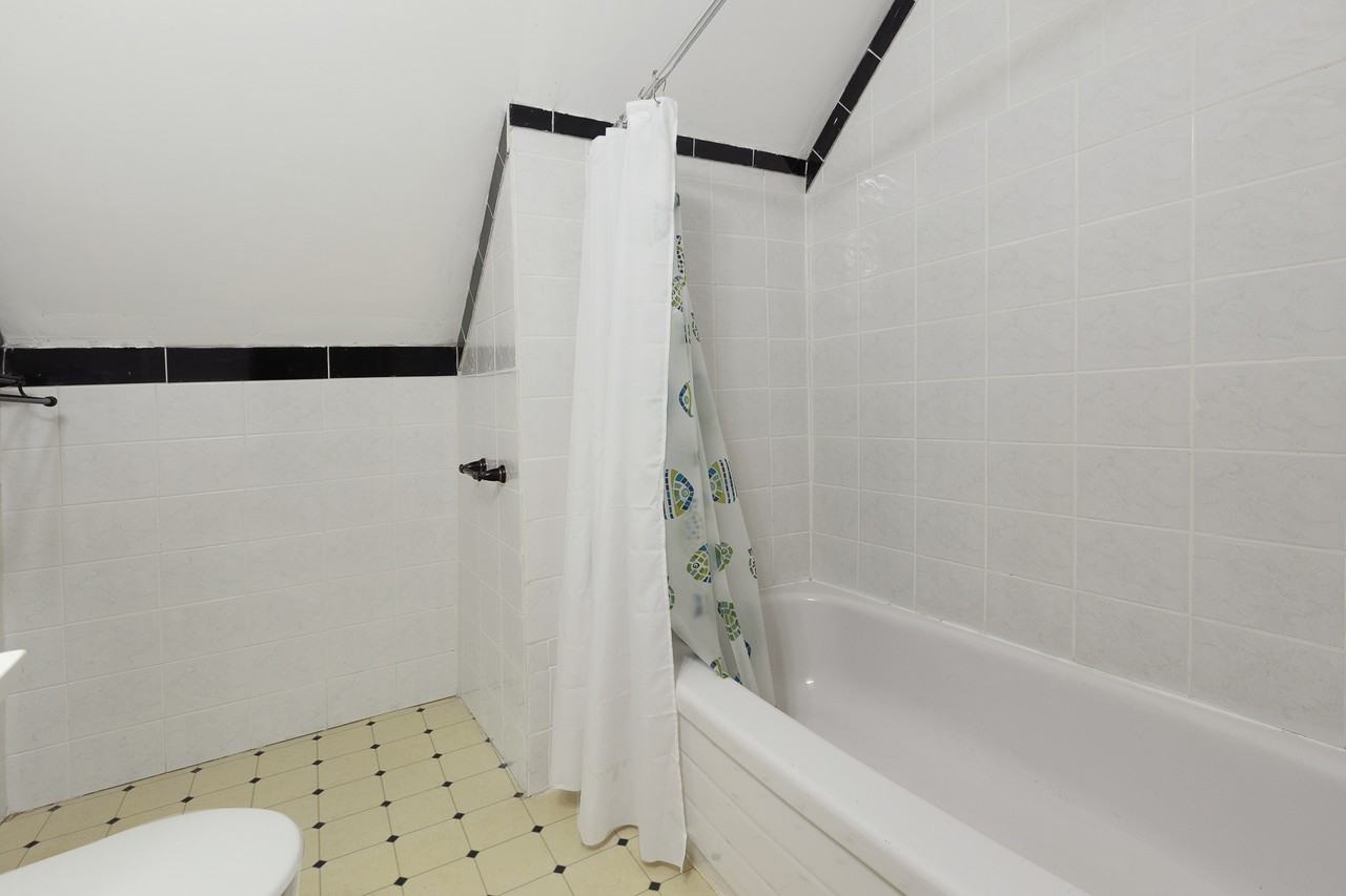 38 Marlborough Avenue - Photo 6 of 50
