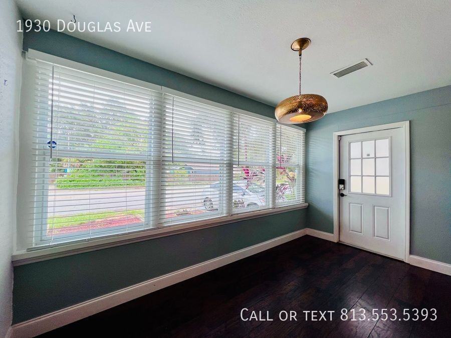 1930 Douglas Ave - Photo 6 of 32