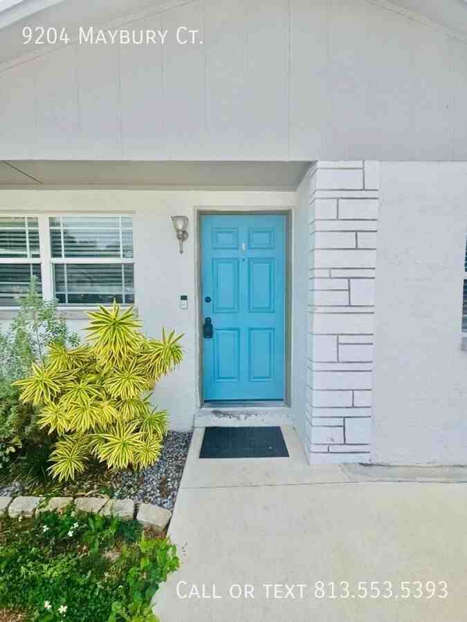 9204 Maybury Ct - Photo 3 of 39