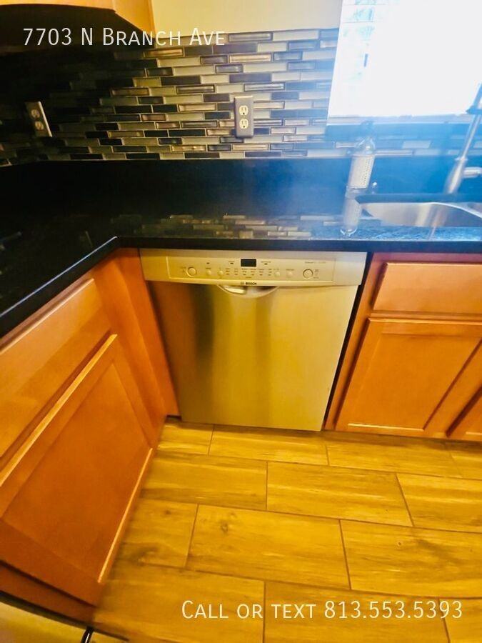 7703 N Branch Ave - Photo 4 of 26