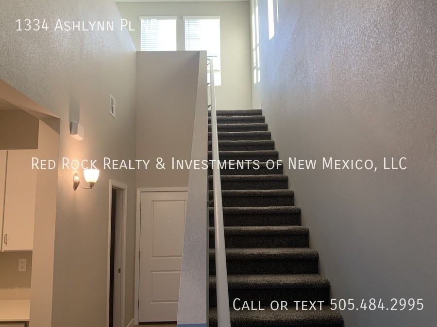 1334 Ashlynn Pl Ne - Photo 6 of 21