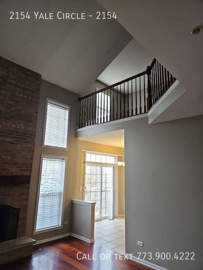 2154 Yale Cir #2154 - Photo 4 of 8