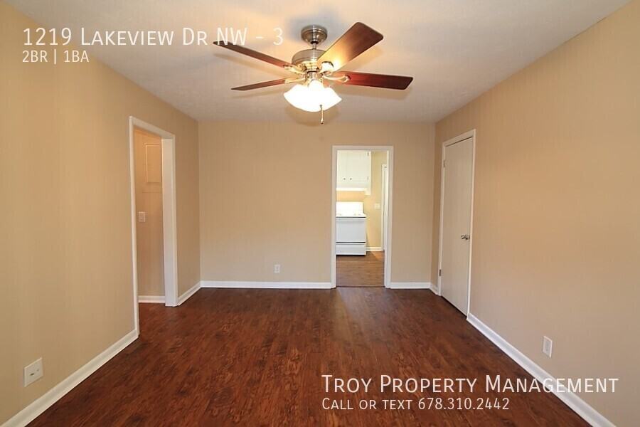 1219 Lakeview Dr Nw #3 - Photo 4 of 15