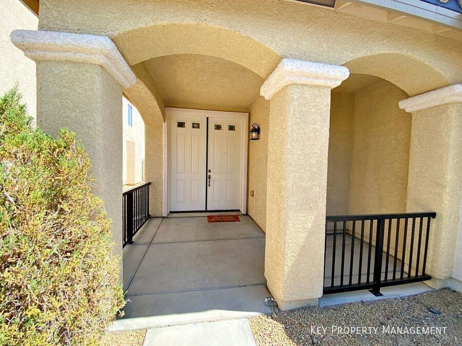 682 Homewillow Ave - Photo 2 of 22