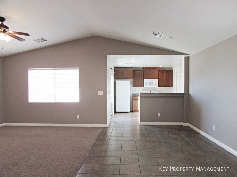 10424 Madagascar Palm St - Photo 3 of 13