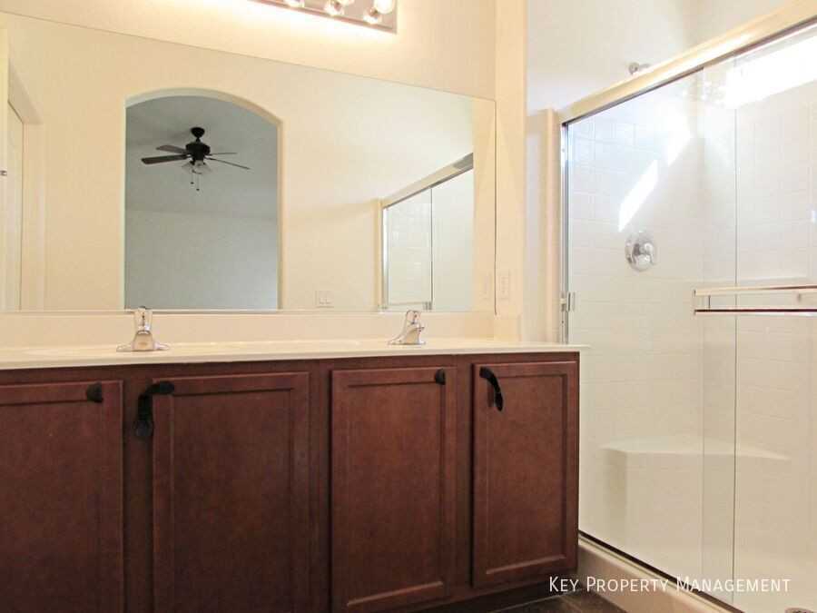 10424 Madagascar Palm St - Photo 7 of 13