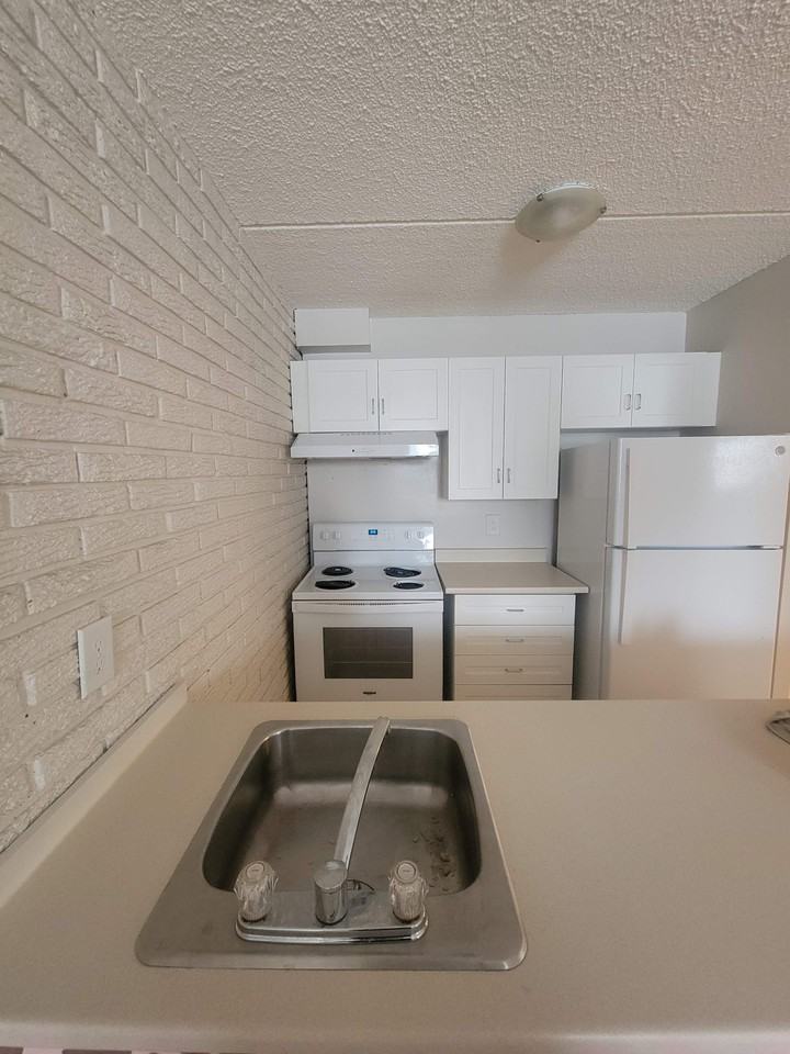 805 Marlborough - Photo 5 of 8