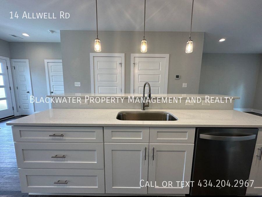 14 Allwell Rd - Photo 5 of 25