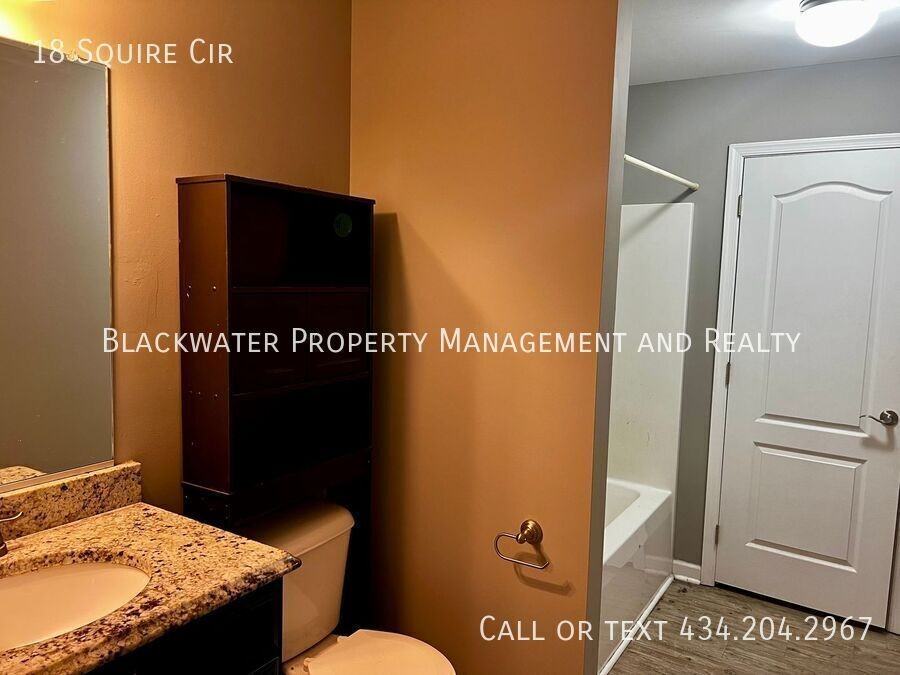 18 Squire Cir - Photo 6 of 7