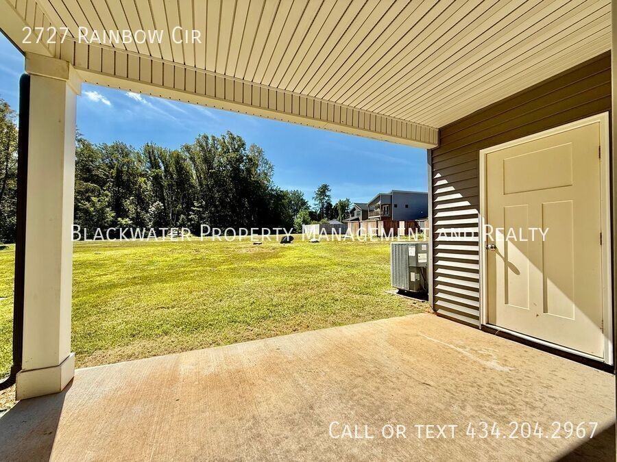 2727 Rainbow Cir - Photo 4 of 15
