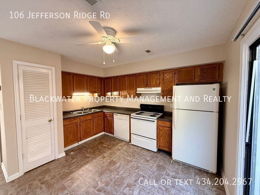 106 Jefferson Ridge Rd - Photo 4 of 12