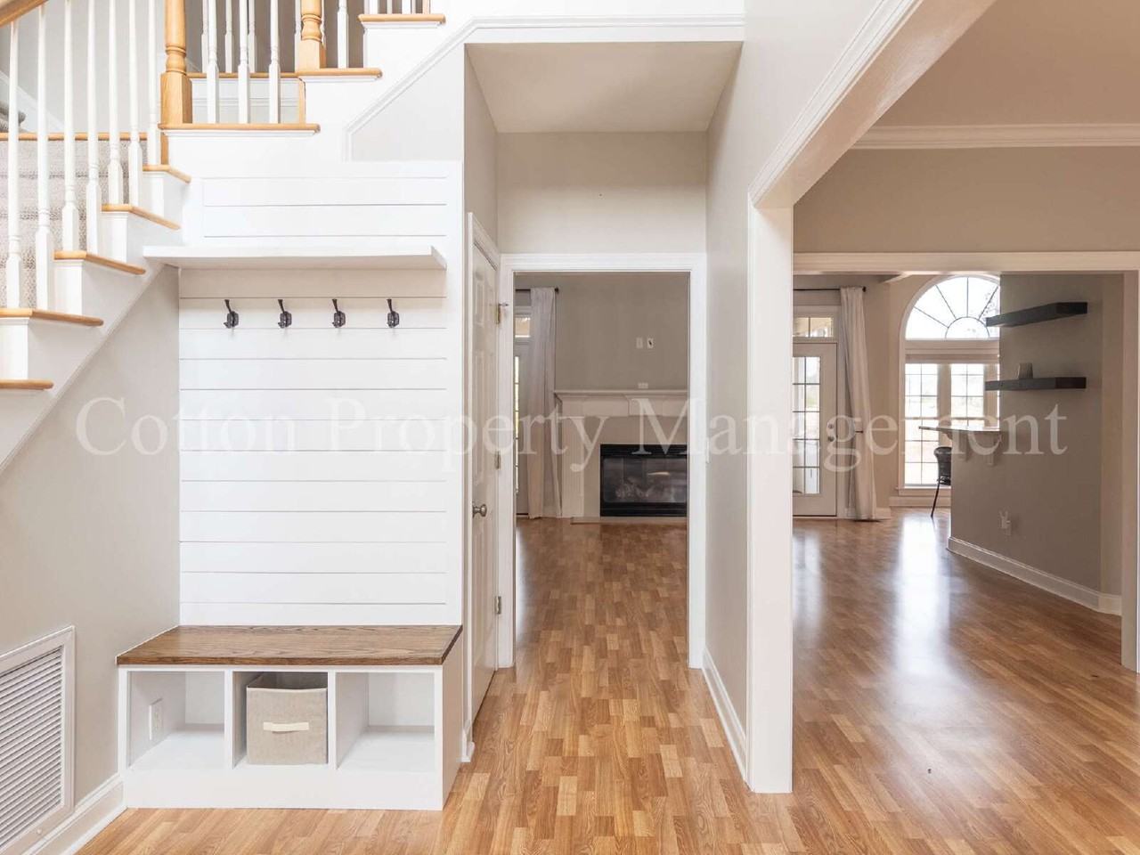 1118 Maplechase Dr Se - Photo 6 of 50