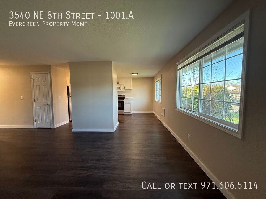 3540 Ne 8th St #1001A - Photo 5 of 31