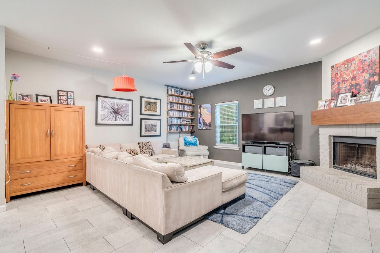 10803 Sans Souci Pl - Photo 2 of 19