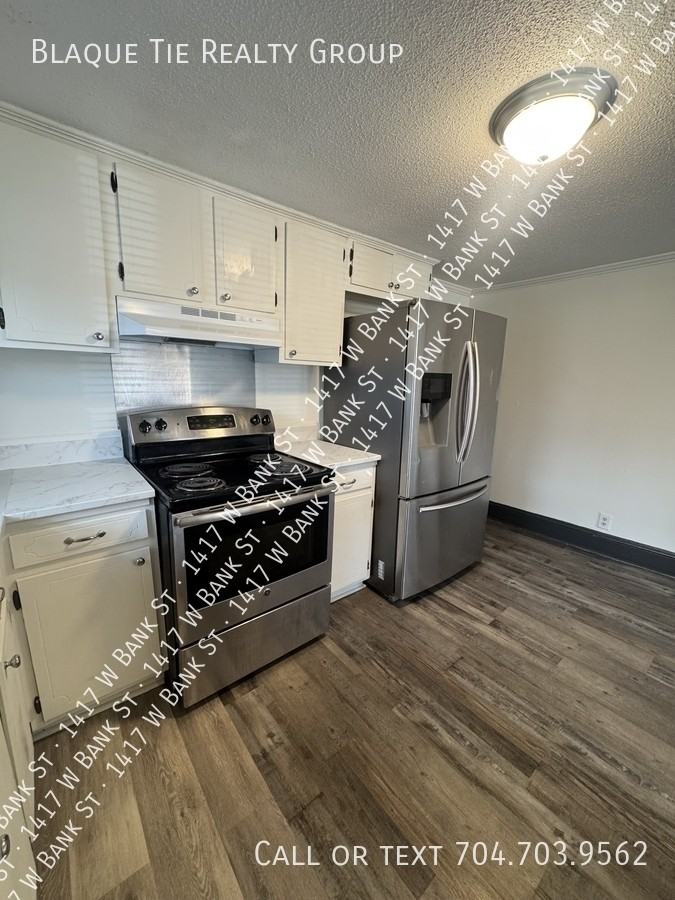 1417 W Bank St - Photo 5 of 11