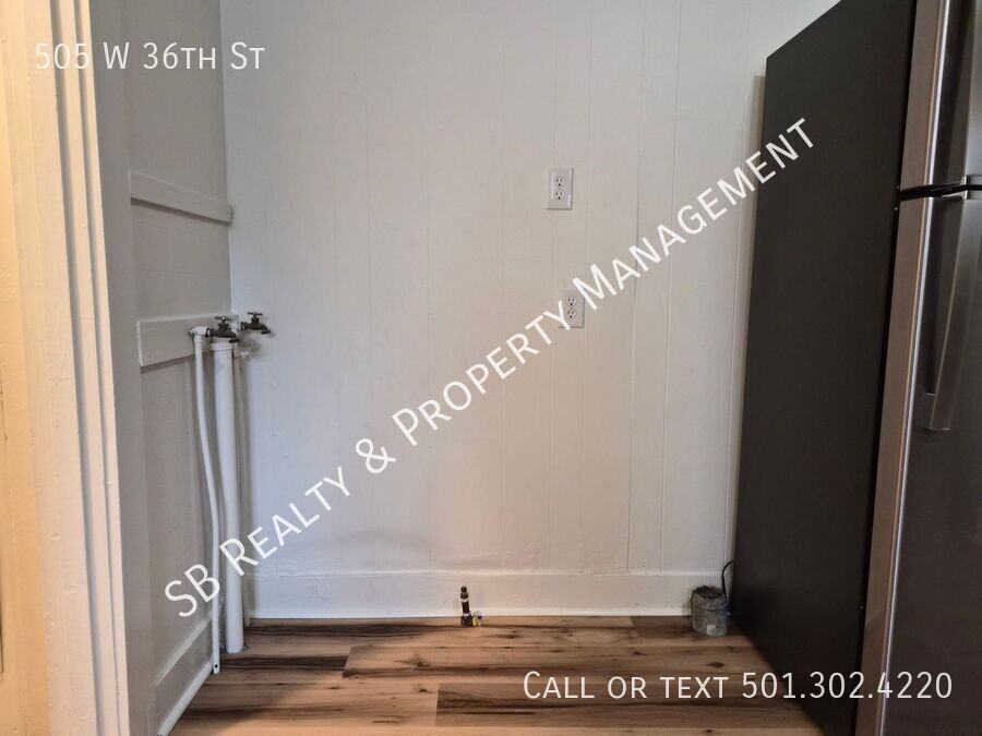 505 W 36th St - Photo 7 of 15