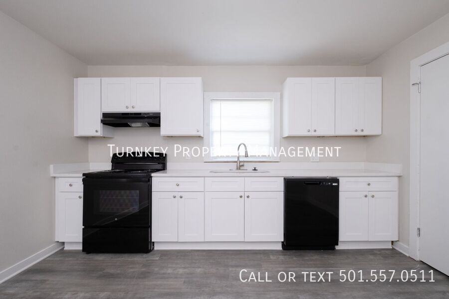 4912 School St - Photo 2 of 15