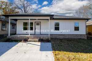 featured image of 4108 Longcoy St