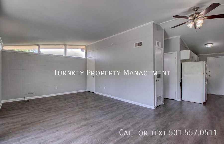 4700 Lynn Ln #D - Photo 6 of 13