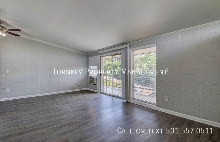 4700 Lynn Ln #C - Photo 2 of 14