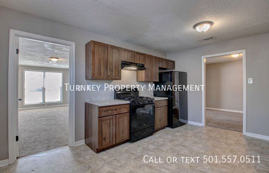 1412 Washington St - Photo 2 of 22