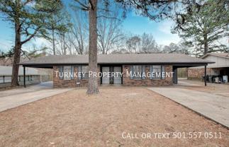 1905 Labette Manor Dr #B - Photo 1 of 1