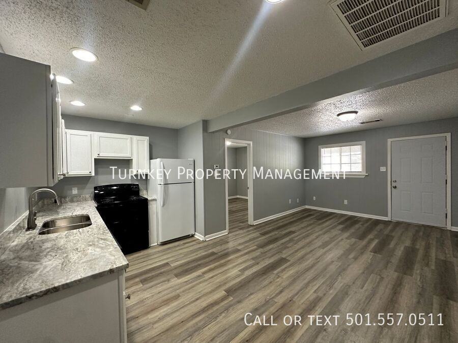 222 W 23rd St #5 - Photo 2 of 6