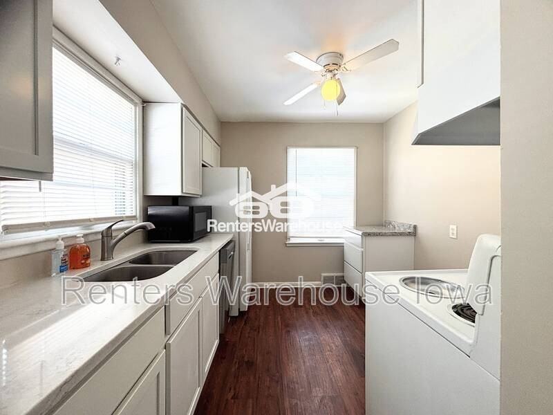 1145 65th St - Photo 6 of 14