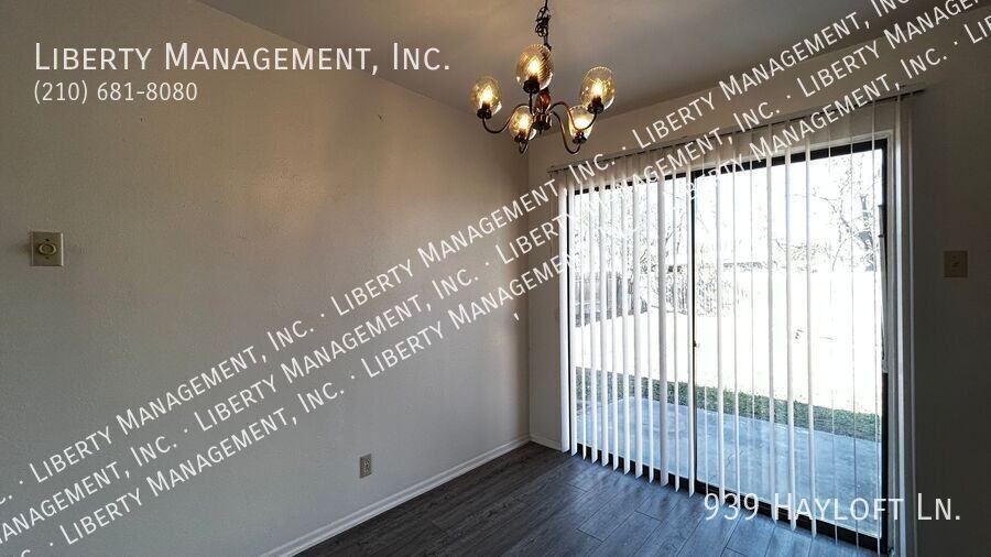 939 Hayloft Ln - Photo 7 of 28