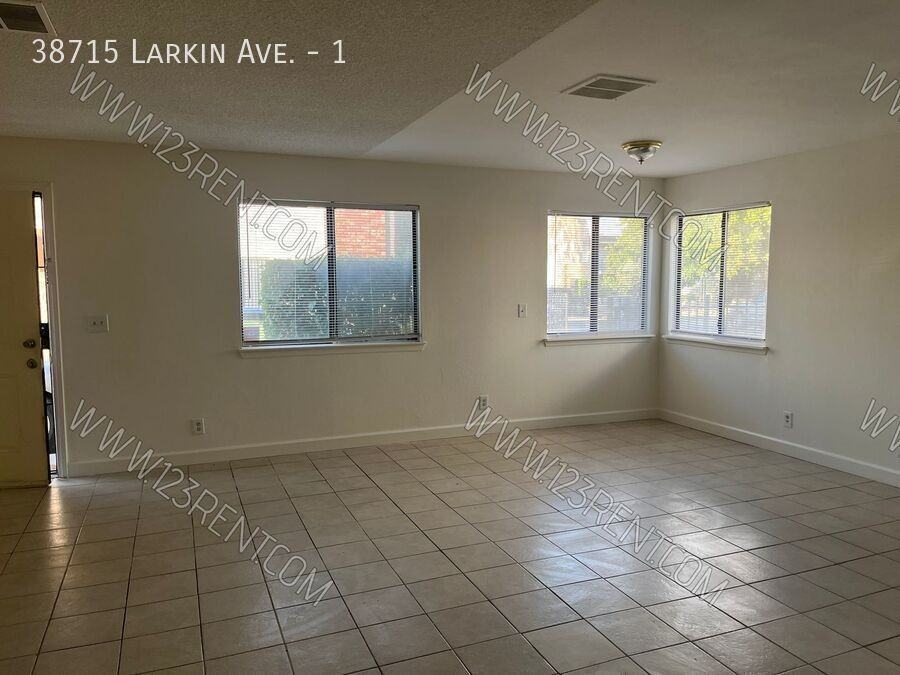 38715 Larkin Ave #1 - Photo 7 of 14