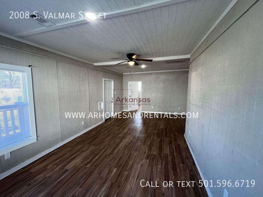 2008 Valmar St - Photo 2 of 12