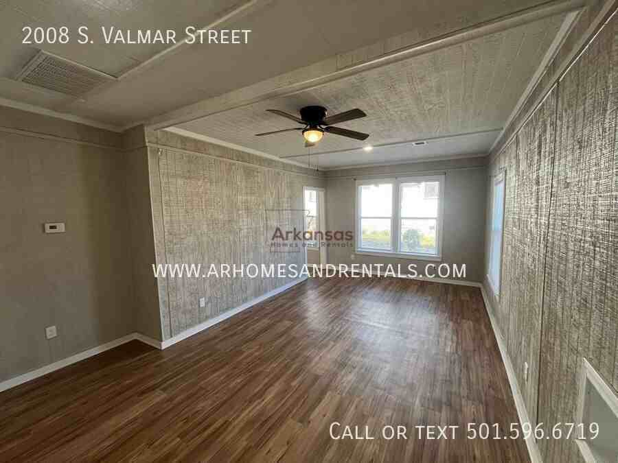 2008 Valmar St - Photo 3 of 12