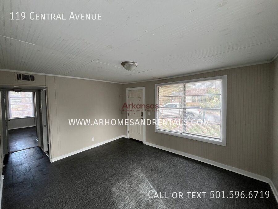 119 Central Ave - Photo 2 of 11