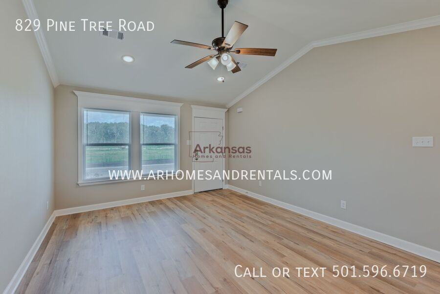 829 Pine Tree Rd - Photo 2 of 10