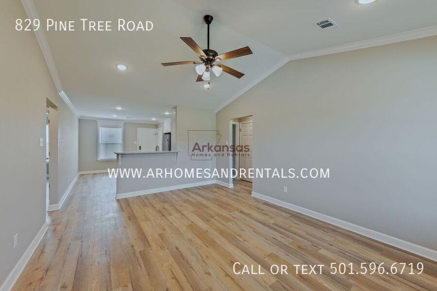 829 Pine Tree Rd - Photo 3 of 10