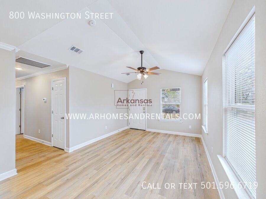 800 Washington St - Photo 2 of 12