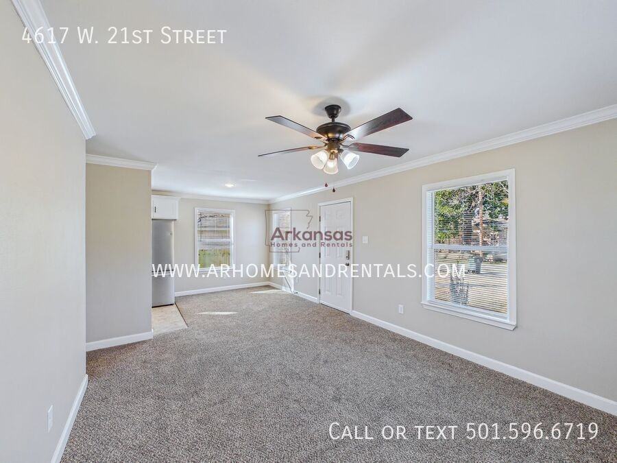 4617 W 21st St - Photo 2 of 13