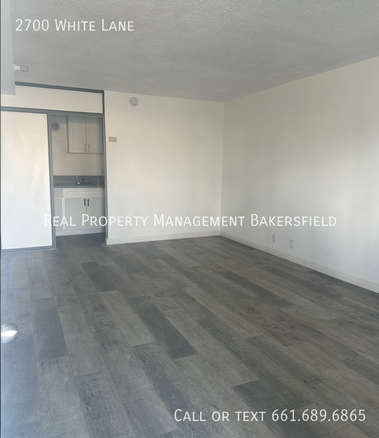 2700 White Ln #151 - Photo 3 of 21