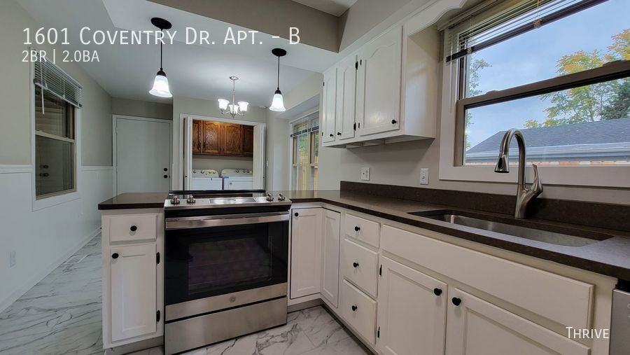 1601 Coventry Dr #B - Photo 3 of 21