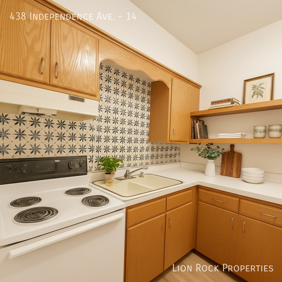 438 Independence Ave N #14 - Photo 6 of 14