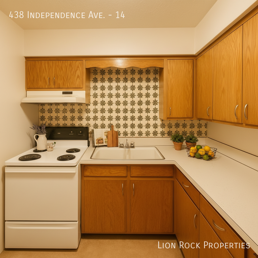 438 Independence Ave N #14 - Photo 7 of 14