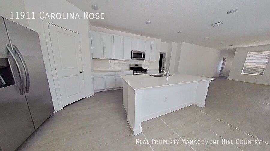 11911 Carolina Rose - Photo 2 of 24