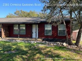 featured image of 2381 Cypress Gardens Blvd