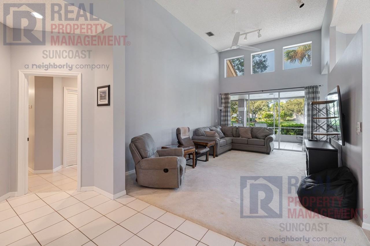 4636 Deer Trail Blvd - Photo 7 of 32