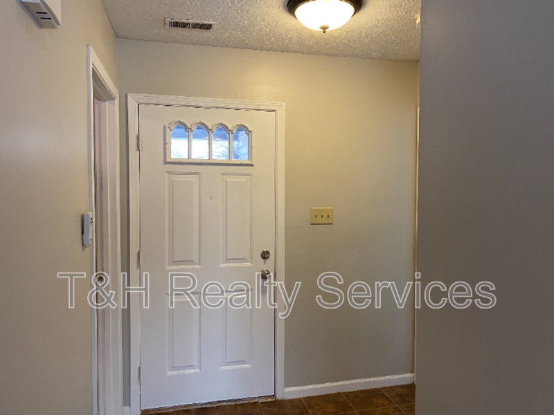 12948 Shandon Ln - Photo 3 of 21