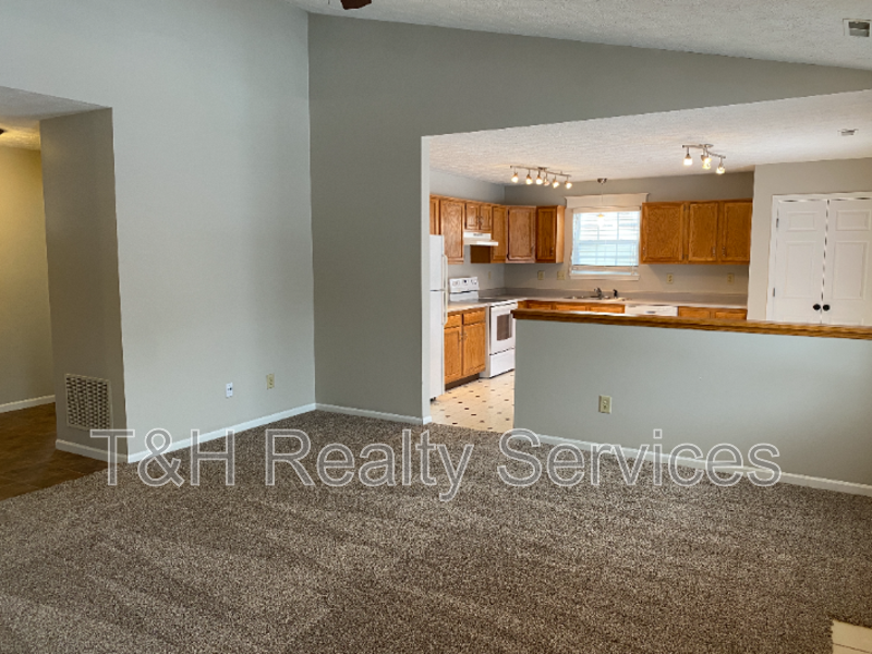 12948 Shandon Ln - Photo 6 of 21