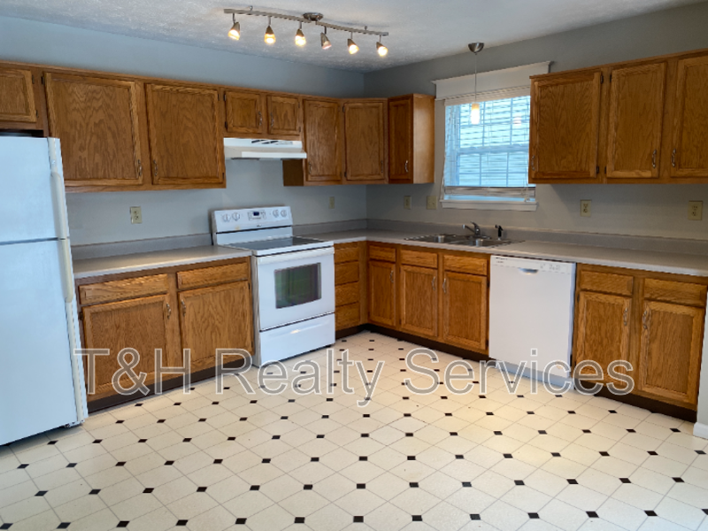 12948 Shandon Ln - Photo 7 of 21