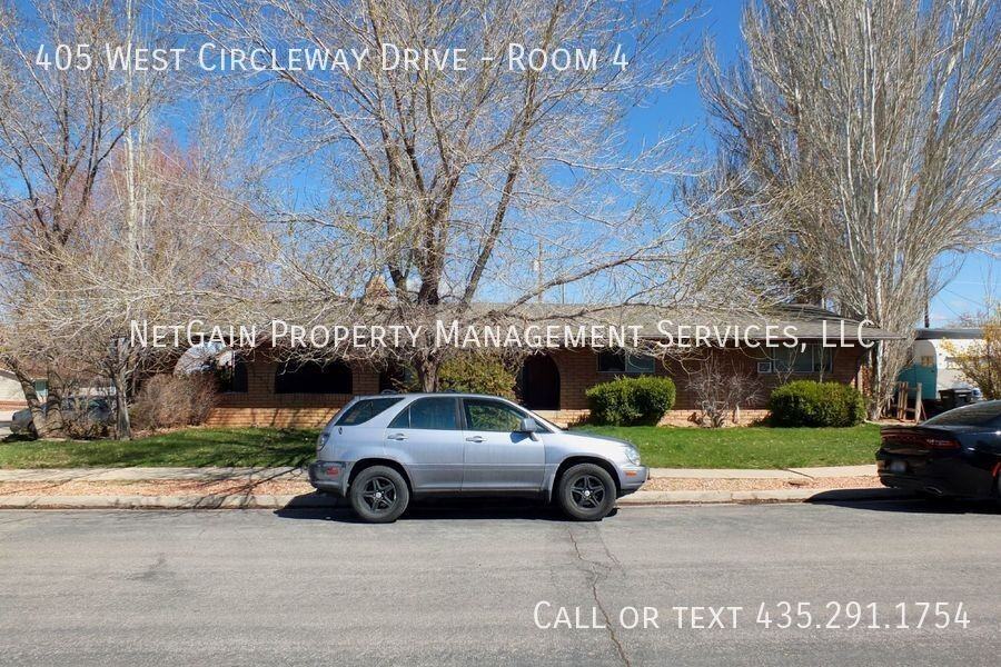 405 Circleway Dr #4 - Photo 6 of 22